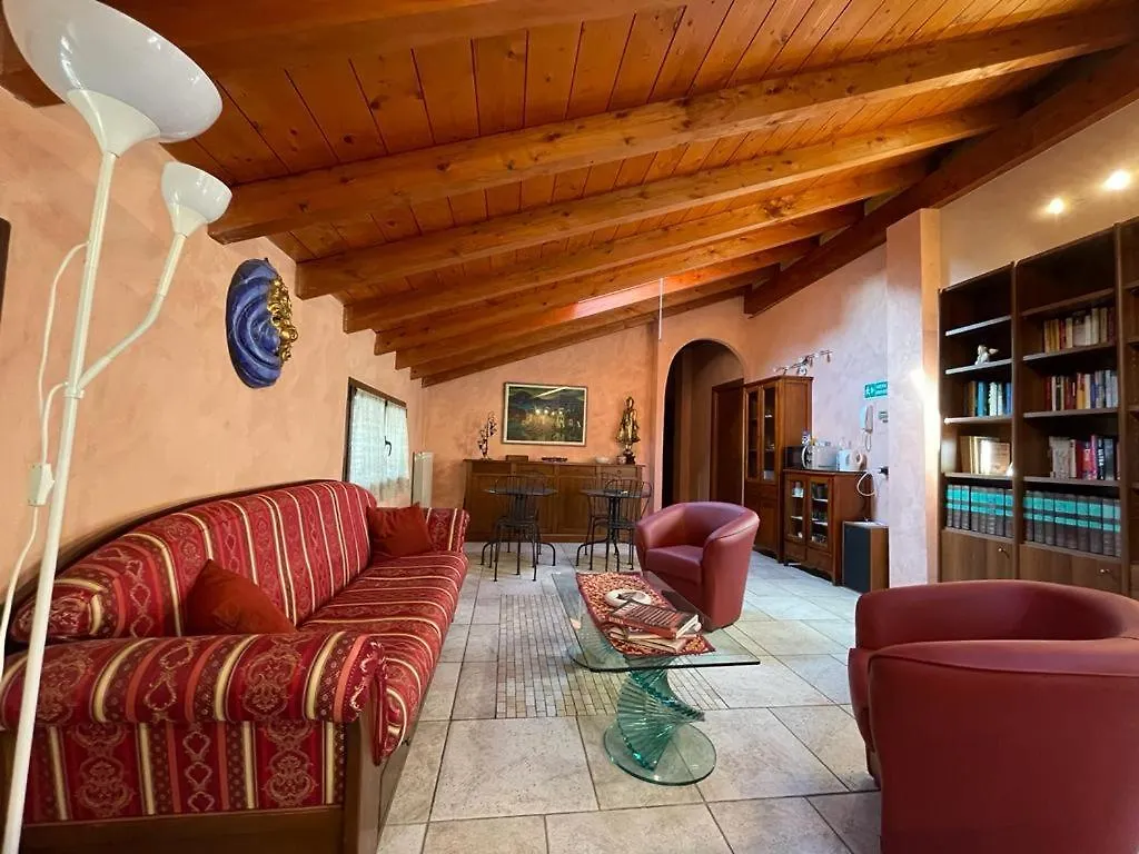 Bed&Breakfast Milano Malpensa Bed & Breakfast Busto Arsizio 3*,  Italy