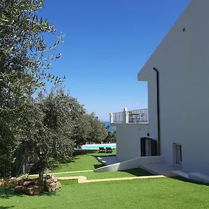 Lo Spada Rooms B&B Bed & Breakfast