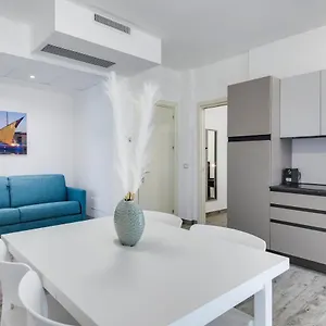 Aparthotel Gened